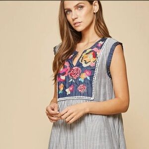 Andree by Unit • Striped Chambray Embroidered Tunic Top/Mini Dress Medium